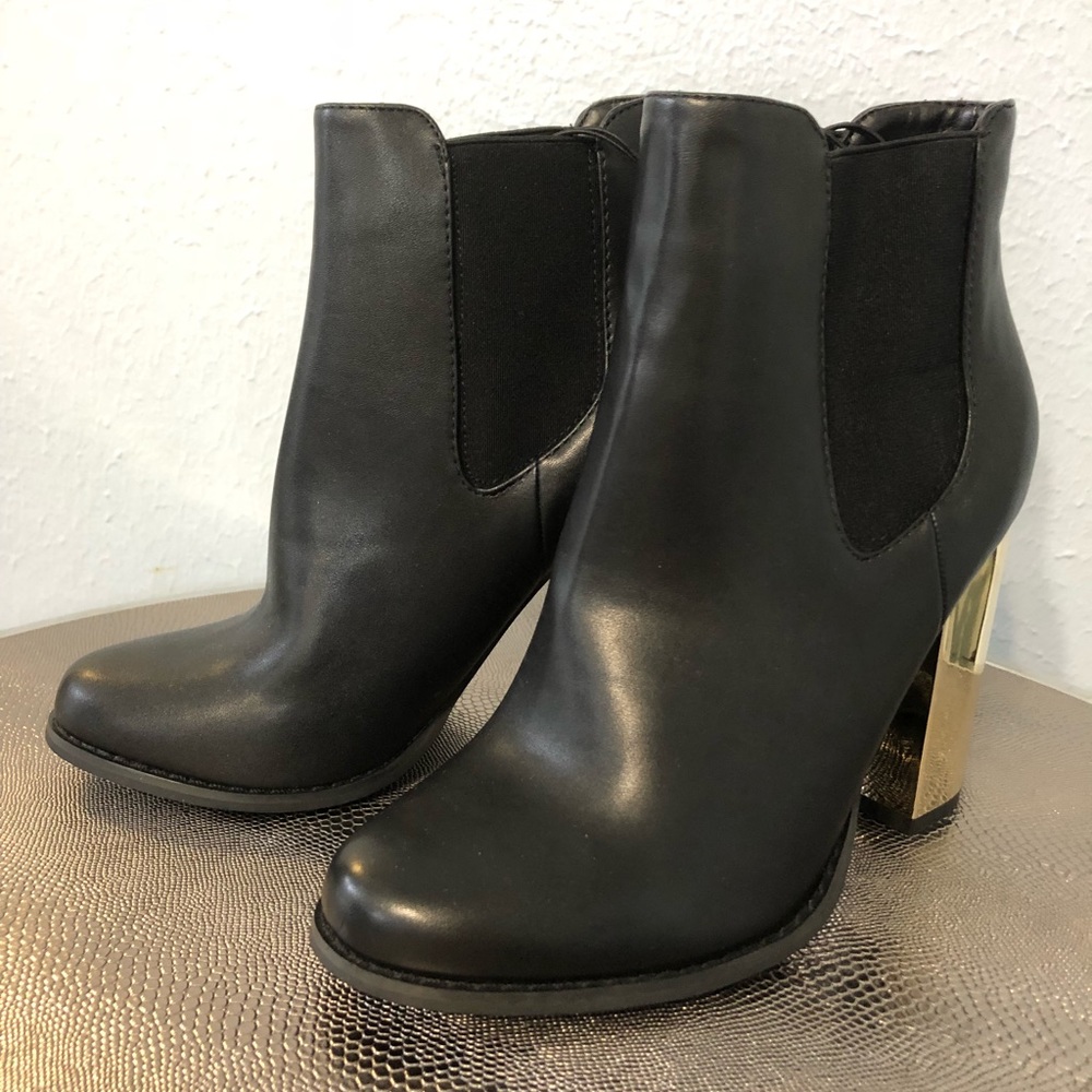 Forever 21 booties